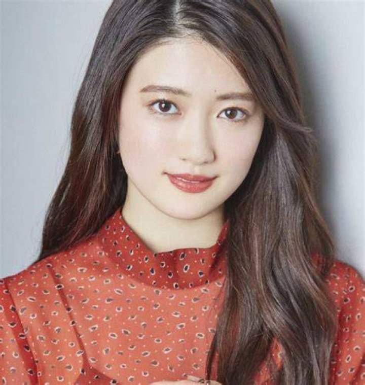 About Higuchi Hina