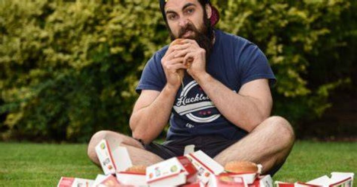 Adam Moran Net Worth, Age, Height, Weight, Early Life, Career, Dating