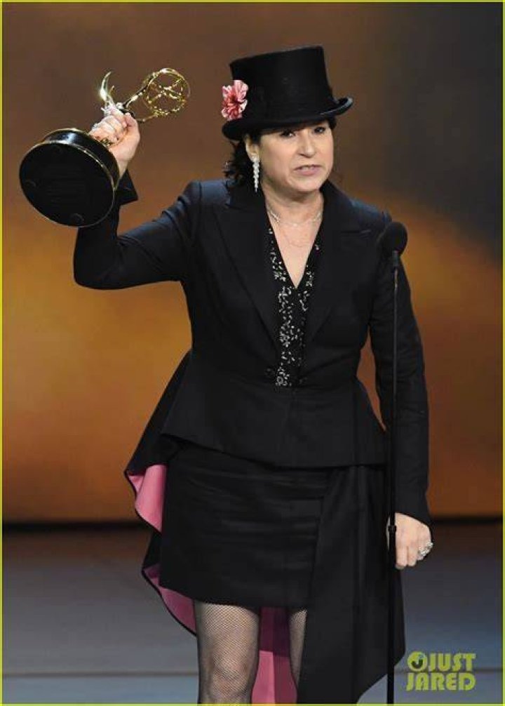 Amy ShermanPalladino Wins Twice at Emmy Awards 2018! Photo 4148811