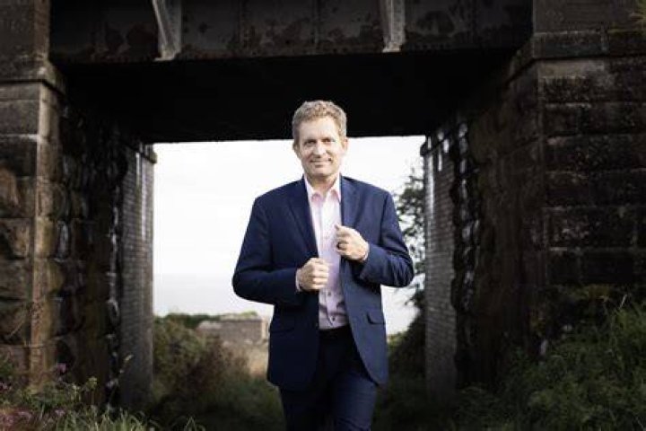 Andrew Armstrong Bio, Wiki 2017 Musician Biographies