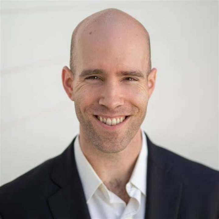 Andrew Pack LinkedIn