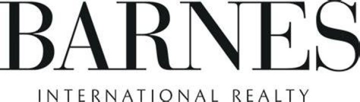 Barnes International Realty Daniel Azouri interview at Lik Gallery