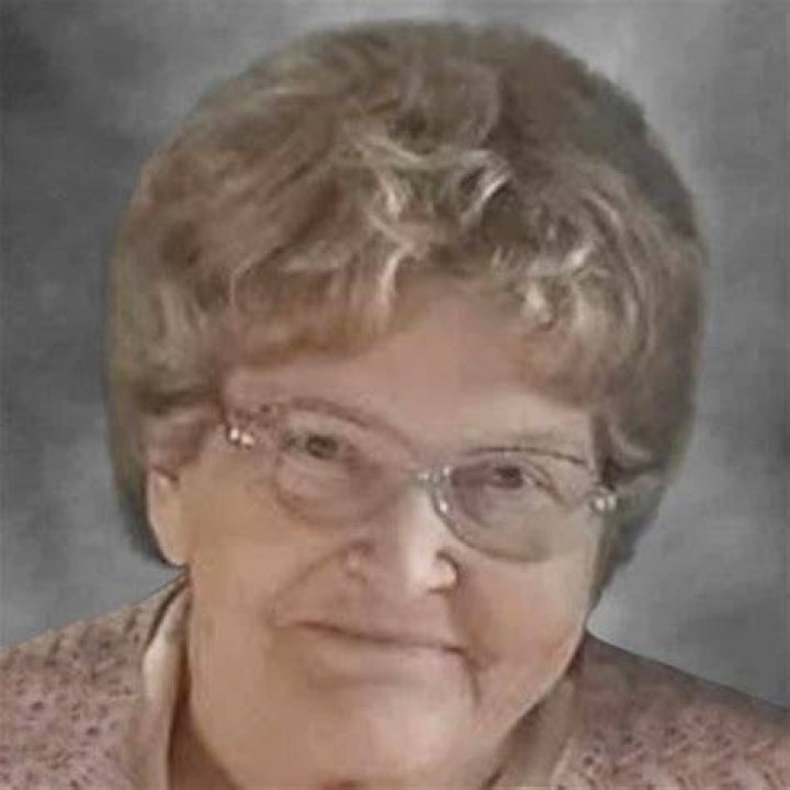 Bettendorf Iowa Jayne Moritz Obituary And Death Cause Linked To Suicide