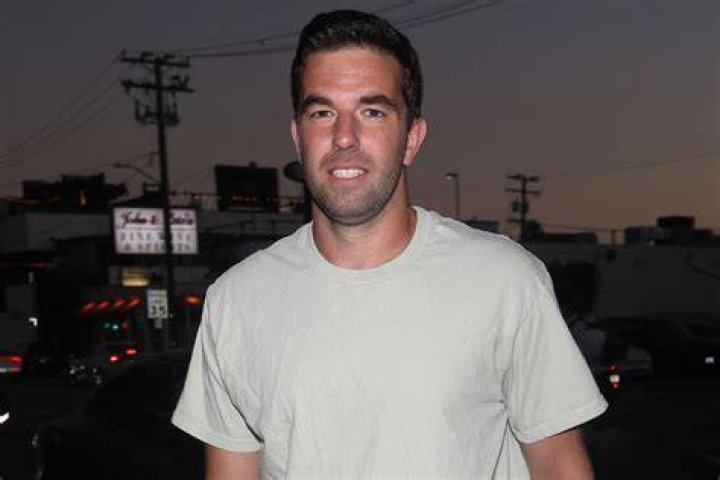Billy McFarland Puts Fyre Festival 2 Tickets on Sale &mdash; Here's What We Know