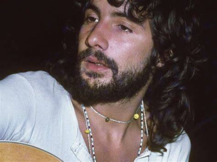 Cat Stevens Sets ‘Tea for the Tillerman,’ ‘Mona Bone Jakon’ Reissues