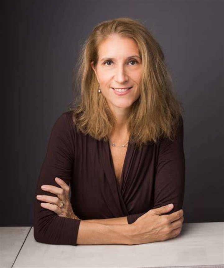 Catherine Sanderson *97&rsquo;s Advice for Changing Social Norms During a