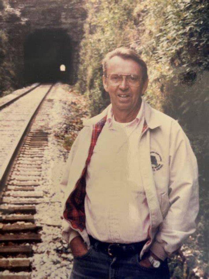 Charles Elbert Duncan Greenlawn