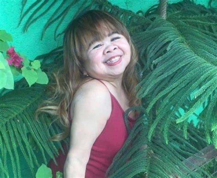 Comedienne &lsquo;Mahal&rsquo; dies due to Covid19 Filipino Live