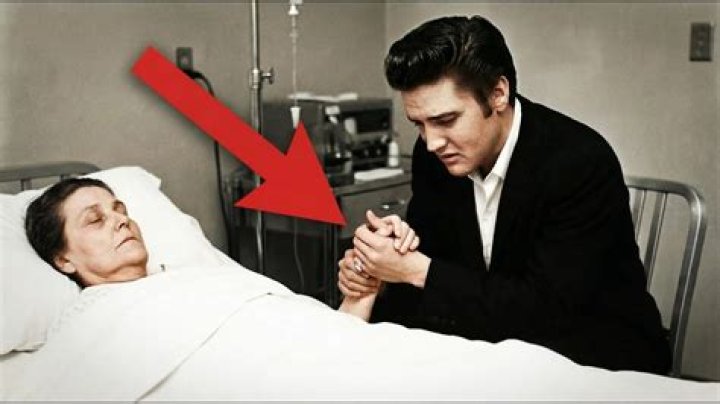 Elvis Presley Was Constantly 'in Conflict' With His Morals After His