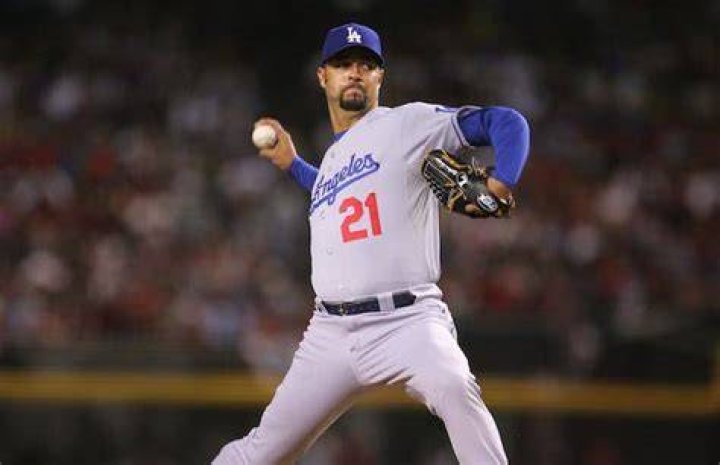 ExAll Star pitcher Esteban Loaiza arrested with over 44 pounds of