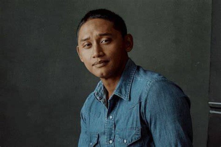 FilAm actor Dela Cruz joins Menzel in nat'l tour of &lsquo;If/Then&rsquo; Global