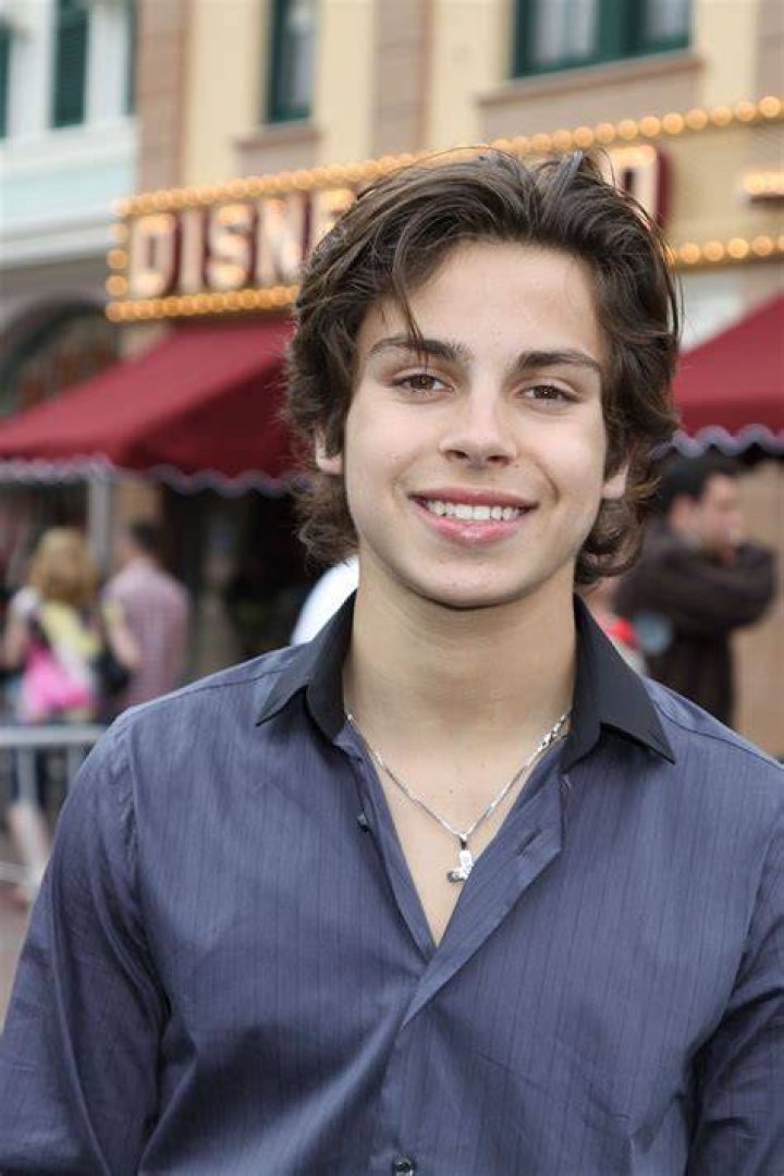 FileJake T. Austin 2011, 2.jpg Wikimedia Commons