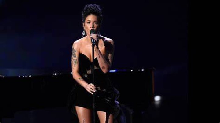 Halsey's 'Graveyard' Lyrics