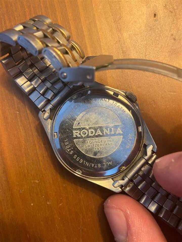 [Identify] What is this watch Spencer Reid from Criminal Minds always