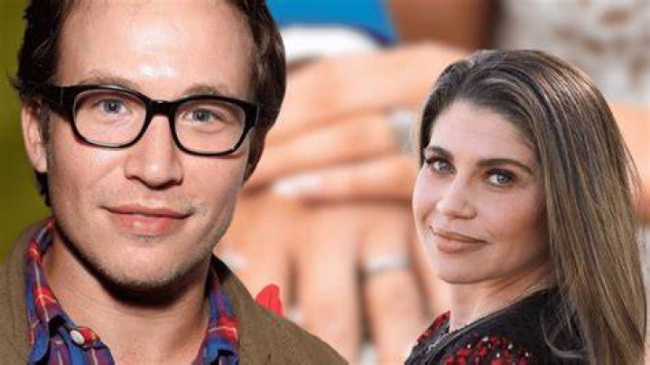 Is Jonathan Taylor Thomas Married: Uncovering The Relationship Status