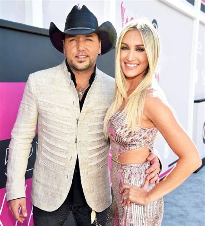 Jason Aldean and Brittany Kerr Country singers, Singer, Jason aldean