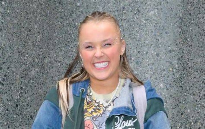 Jojo Siwa Will Face Off With Tara Reid and Blac Chyna on 'Special