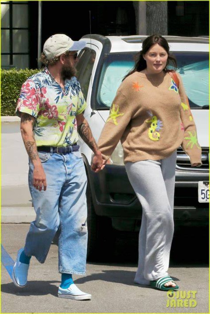 Jonah Hill & Girlfriend Olivia Millar Step Out for Lunch After