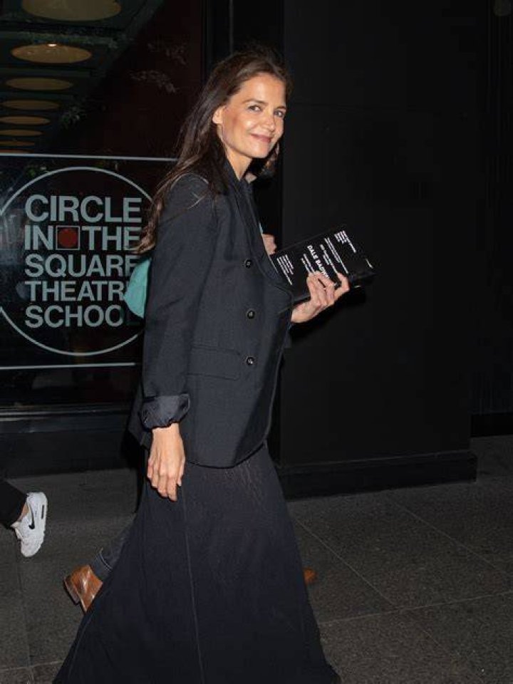 Katie Holmes e le ballerine colorate perfette per l'estate Vogue Italia