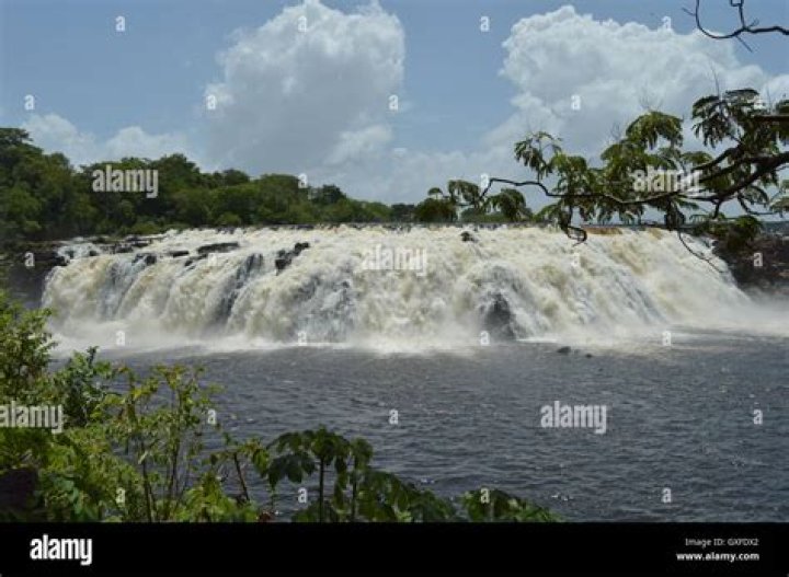 La Llovizna Park, Tropical Water Fall Stock Image Image of fall