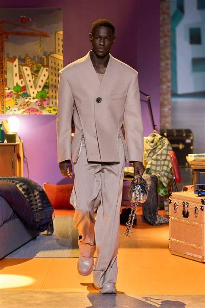 Louis Vuitton Spring/Summer 2023 Menswear AnOther