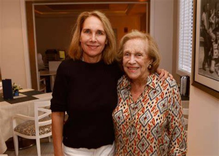 Press &mdash; Peggy Stephaich Guinness
