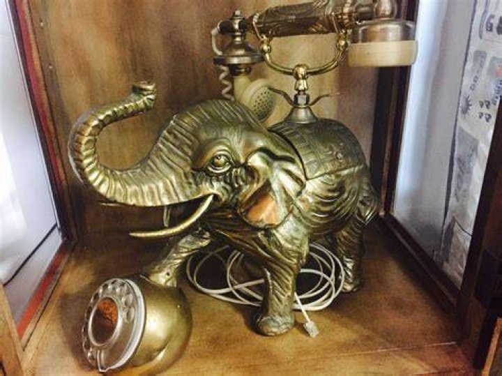 Rotary brass elephant phone InstAppraisal