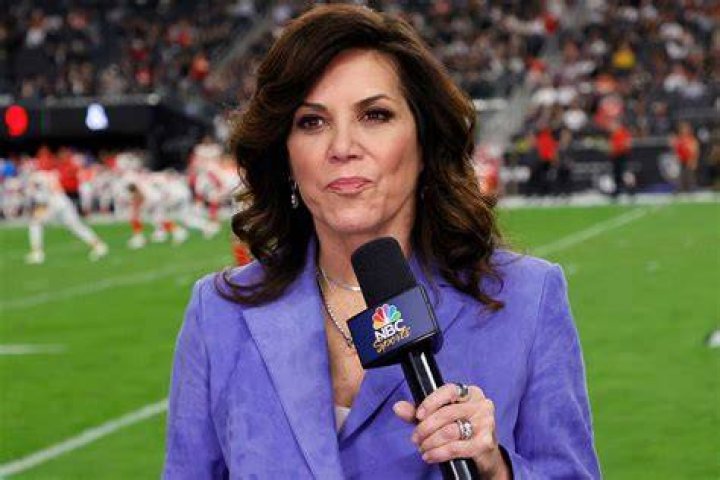 Sideline Reporter Michele Tafoya Joins Minnesota Campaign for Kendall