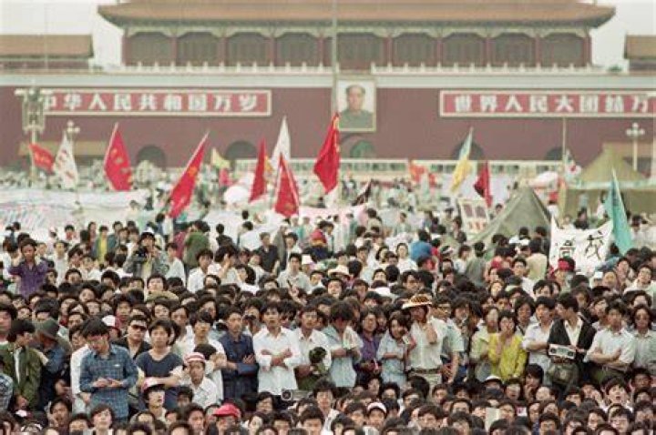 Tiananmen Square 1989 Crowd