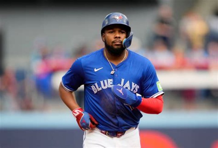 Vladimir Guerrero Jr.'s Trainer and Grandmother Helped With Weight Loss