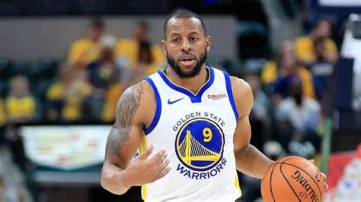 Warriors’ Andre Iguodala has a return date in mind, but remains mum
